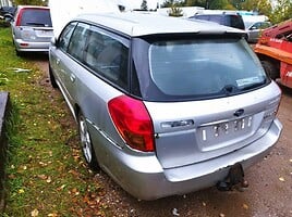 Subaru Legacy 2005 m dalys