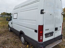 Iveco Daily 2001 г запчясти