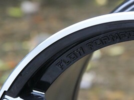 RIVIERA RF102 Black Polished Flow Form light alloy R19 rims