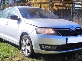 Skoda Rapid 2015 г запчясти