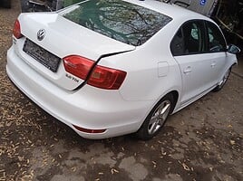 Volkswagen Jetta 2016 m dalys