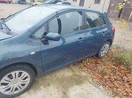 Toyota Auris 2007 m dalys