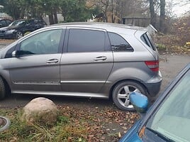 Mercedes-Benz B Klasė 2006 m dalys