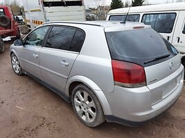 Opel Signum 2004 y parts