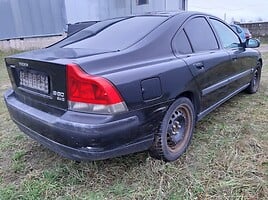 Volvo S60 I 2003 г запчясти