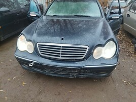 Mercedes-Benz C Klasė 2003 m dalys