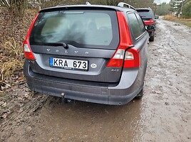 Volvo V70 2010 m dalys