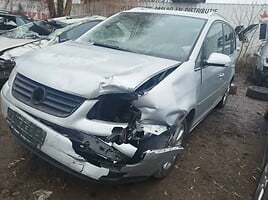 Volkswagen Touran 2006 y parts