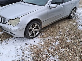 Mercedes-Benz C 270 2003 г запчясти