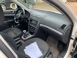 Skoda Octavia 1.6TDI 2011 г запчясти