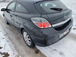 Opel Astra 2006 m dalys