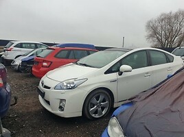 Toyota Prius 2010 y parts