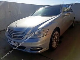 Mercedes-Benz S Klasė 2010 m dalys