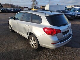 Opel Astra 2014 y parts