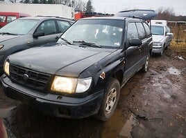 Subaru Forester 2000 m dalys