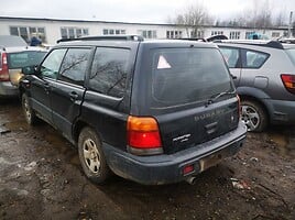 Subaru Forester 2000 m dalys