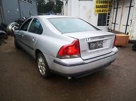 Volvo S60 2003 y parts