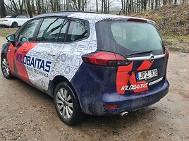 Opel Zafira 2015 г запчясти