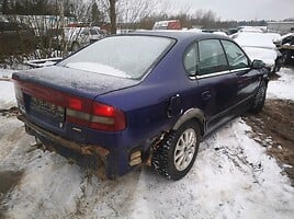 Subaru Legacy 2000 y parts