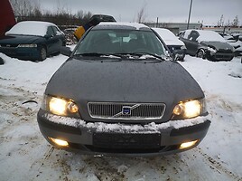 Volvo V40 2002 г запчясти