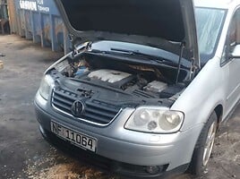 Volkswagen Touran 2005 y parts