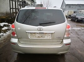 Toyota Corolla Verso 2007 m dalys