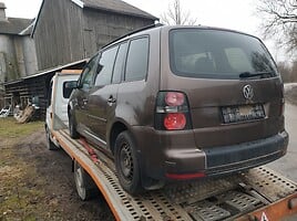 Volkswagen Touran 2008 y parts