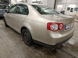 Volkswagen Jetta 2006 m dalys