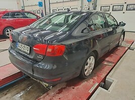 Volkswagen Jetta 2011 г запчясти