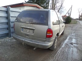 Chrysler Voyager 1996 m dalys