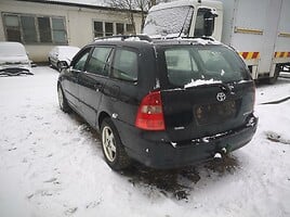 Toyota Corolla 2002 y parts