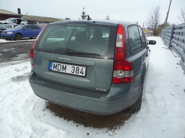 Volvo V50 2004 y parts