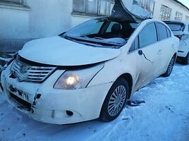 Toyota Avensis 2009 m dalys