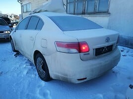 Toyota Avensis 2009 m dalys