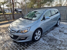 Opel Astra 2014 m dalys