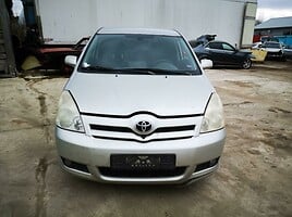 Toyota Corolla Verso 2006 m dalys