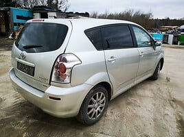 Toyota Corolla Verso 2006 m dalys