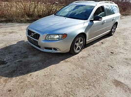 Volvo V70 2008 г запчясти