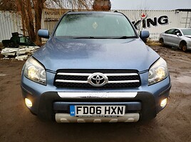 Toyota Rav-4 2006 y parts