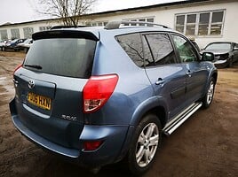 Toyota Rav-4 2006 y parts