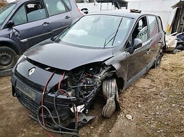 Renault Scenic 2010 y parts