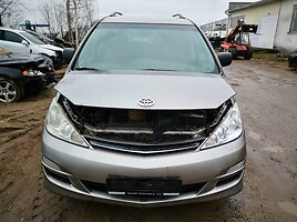 Toyota Previa 2005 m dalys