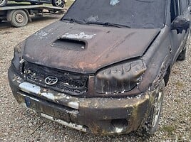 Toyota Rav4 2004 г запчясти