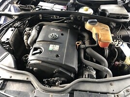 Volkswagen Passat B5 2000 y parts