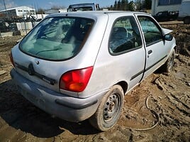 Mazda 121 1998 y parts