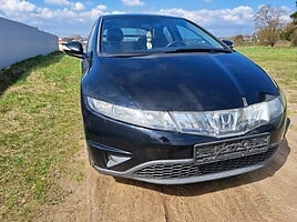 Honda Civic 2008 m dalys