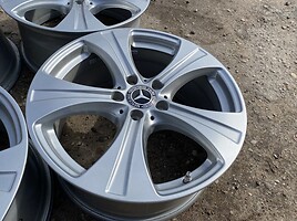 Mercedes-Benz Siunciam, ET-38 light alloy R18 rims