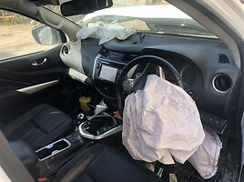 Nissan Navara 2017 y parts