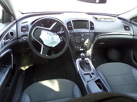 Opel Insignia  6 begiu 2010 y parts