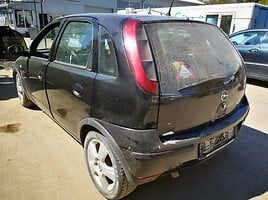 Opel Corsa 2003 m dalys